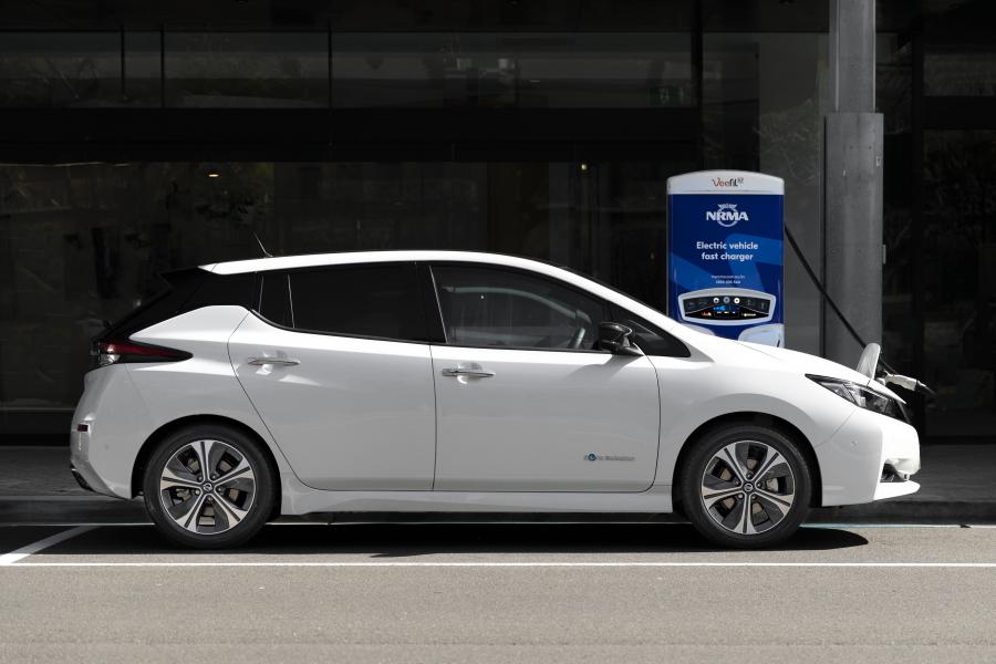  Nissan Leaf 2018 года  (AU) (фото 30 из 46)